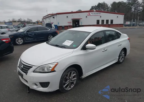 2014 Nissan Sentra Sr z USA, uszkodzony, nr VIN 3N1AB7AP5EY296801